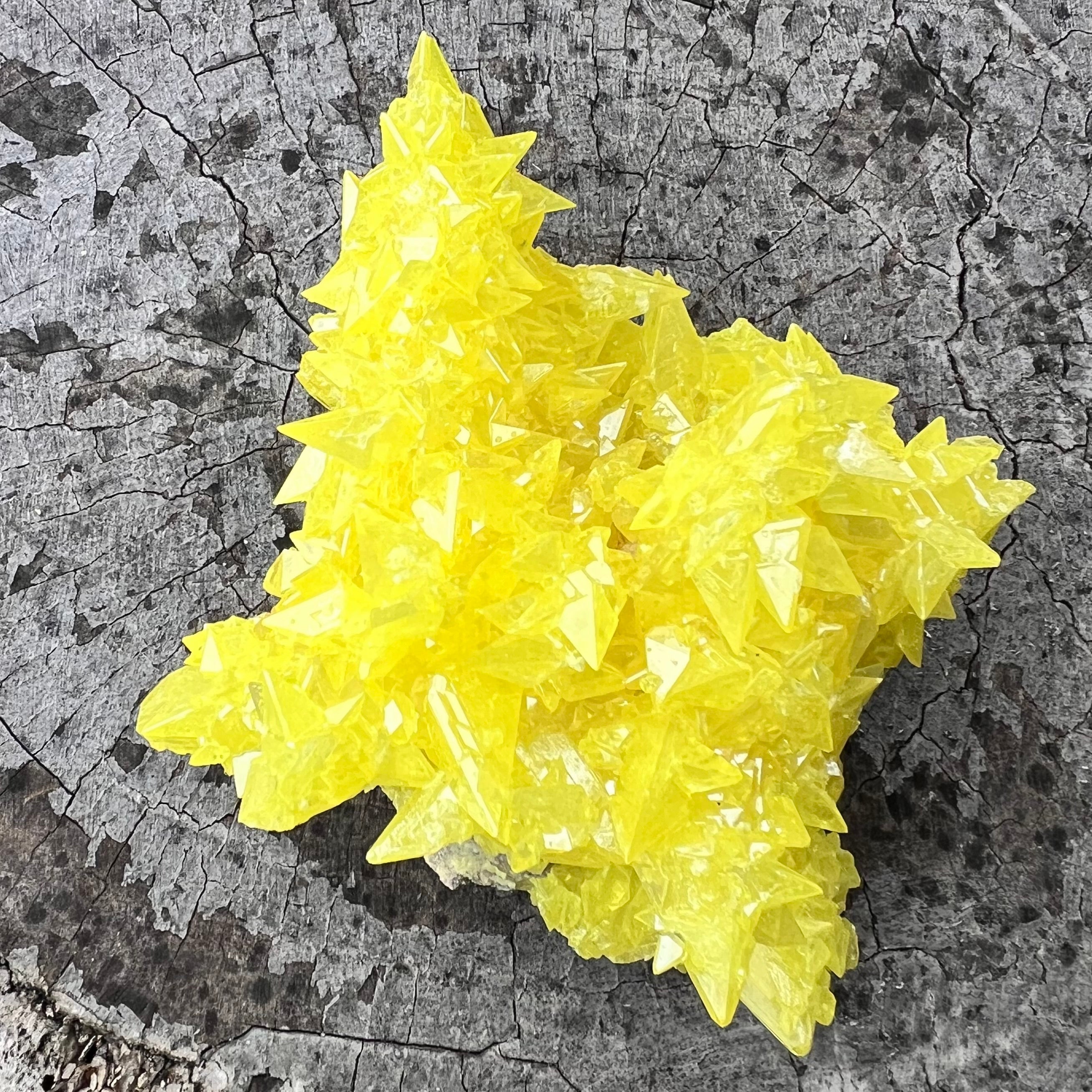 Sulphur Quartz Specimen