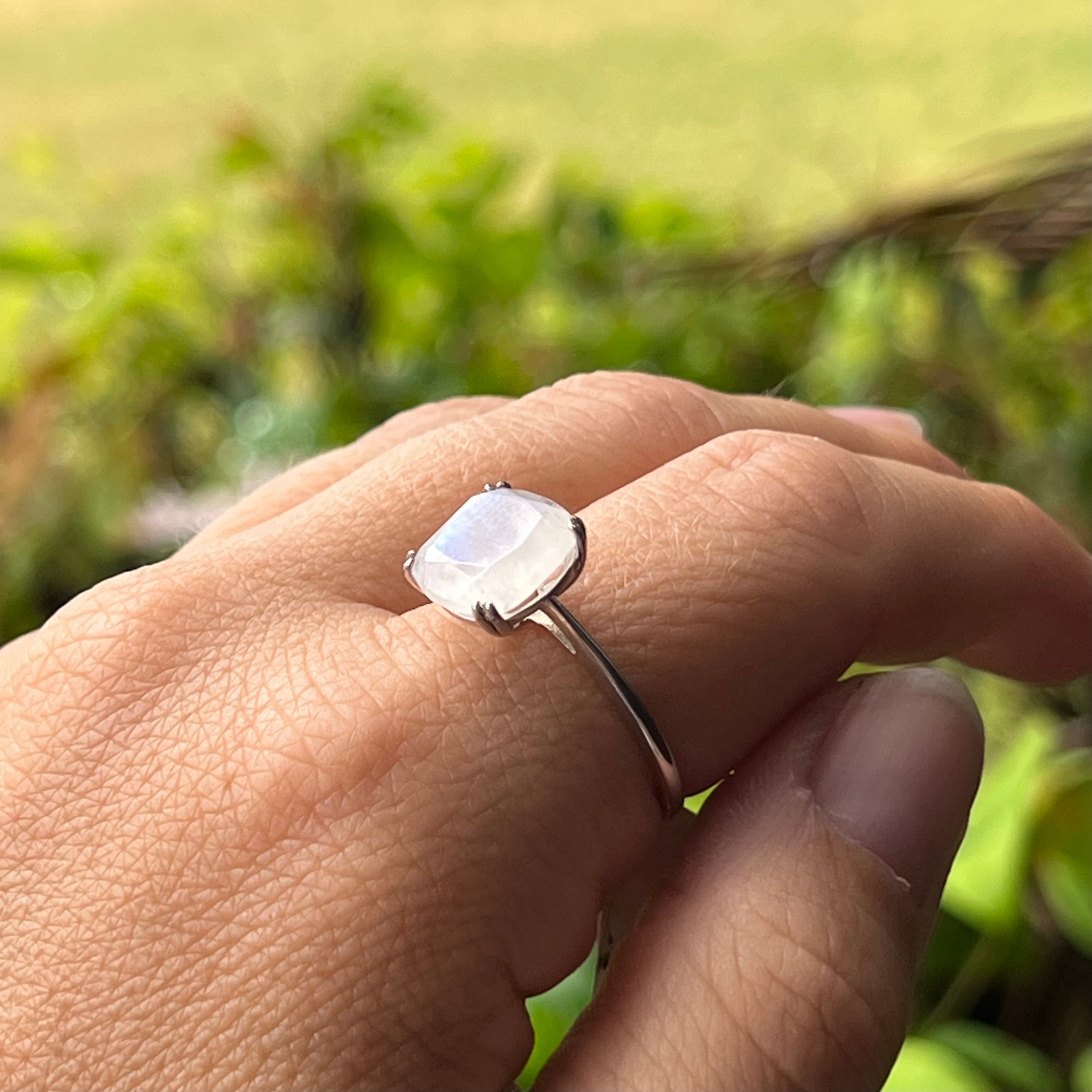 Moonstone Sterling Silver Ring ~ Size 9