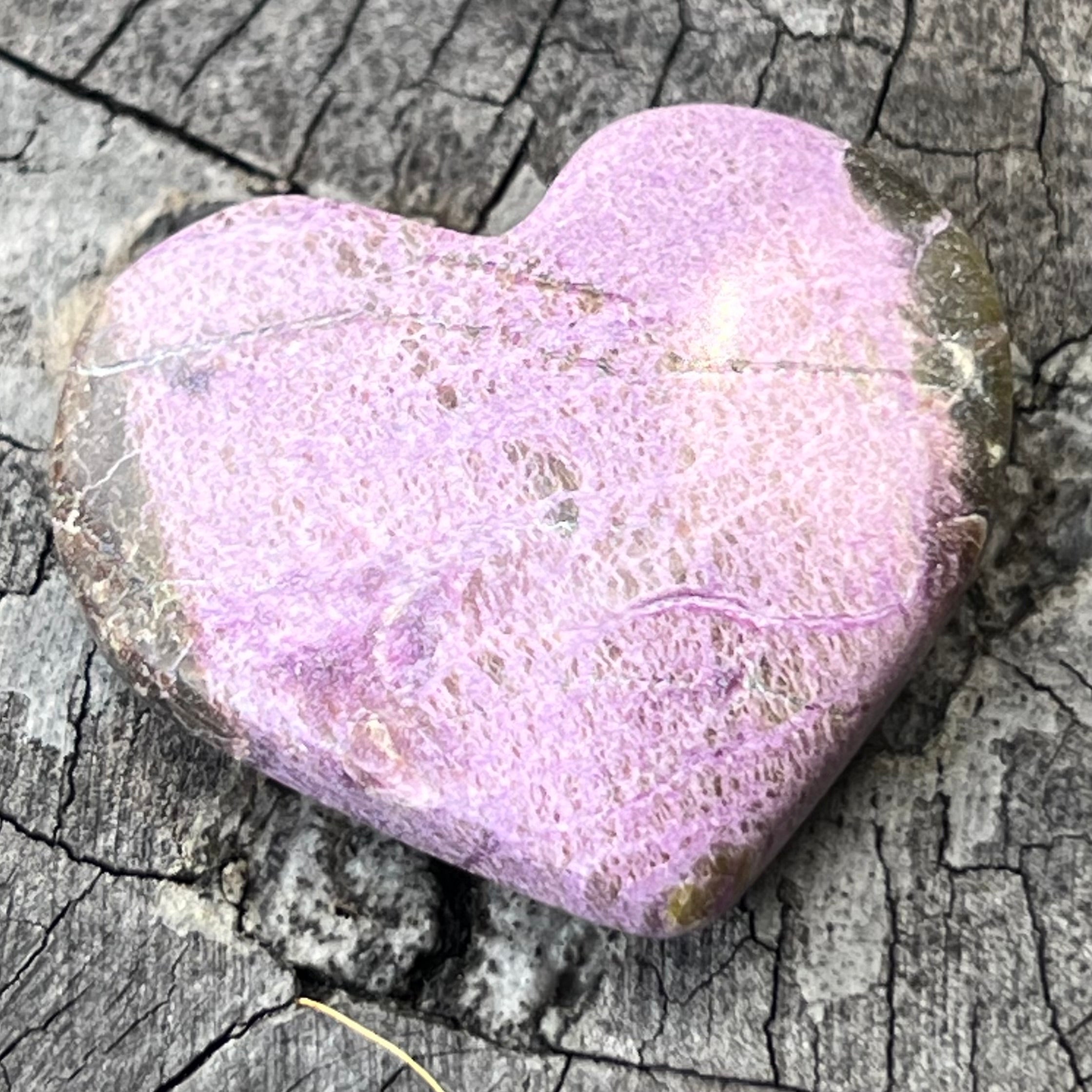 Purpurite Heart Carving