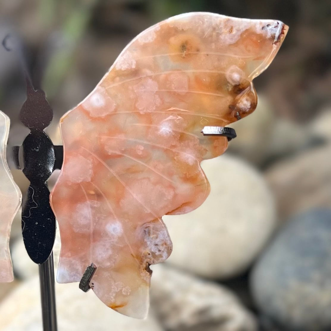 Flower Agate Butterfly Carving