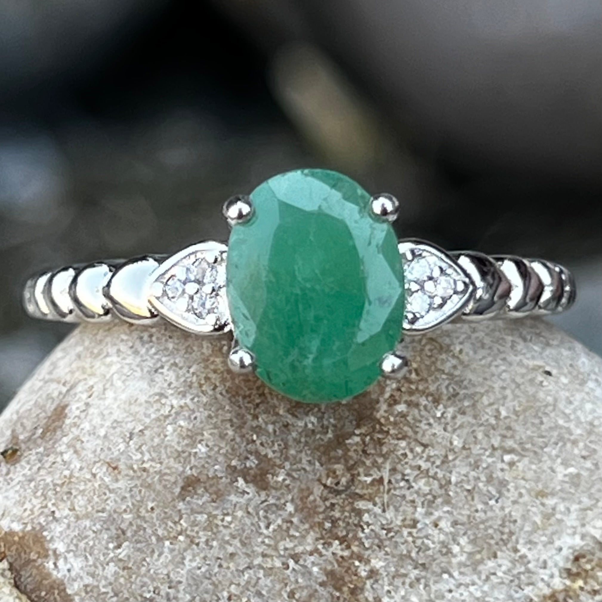 Emerald~ Sterling Silver Ring ~ size 7