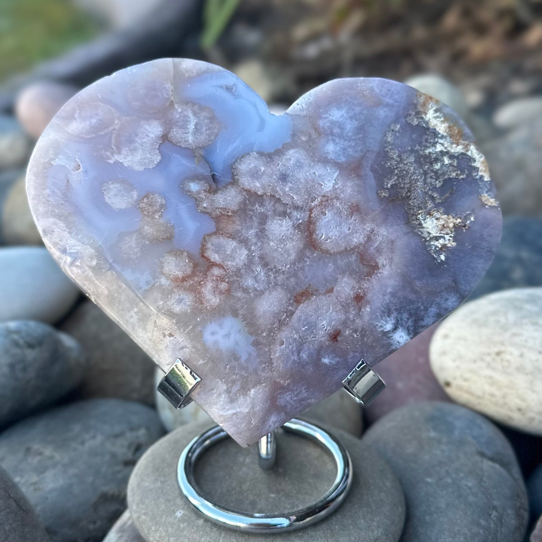 Flower Agate Heart Carving