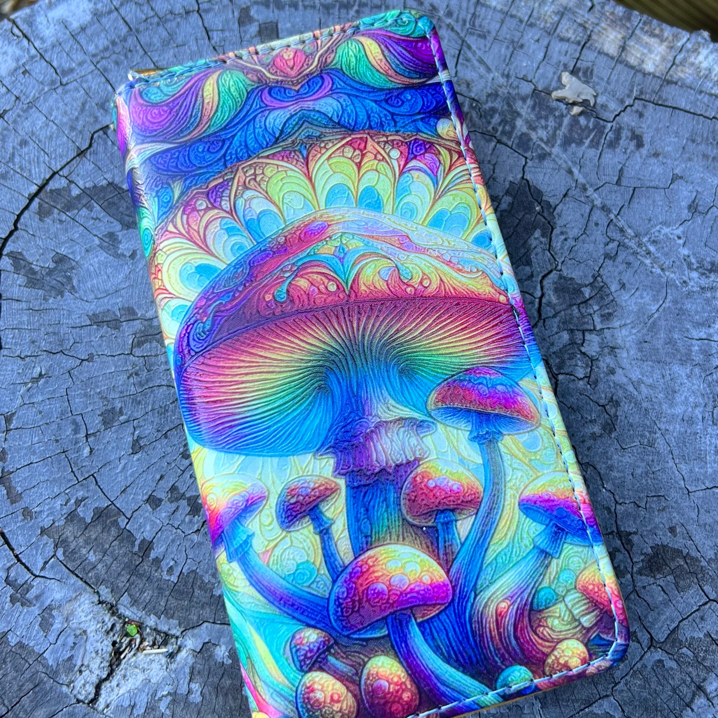 Mushrooms ~ Celestial Carry Clutch