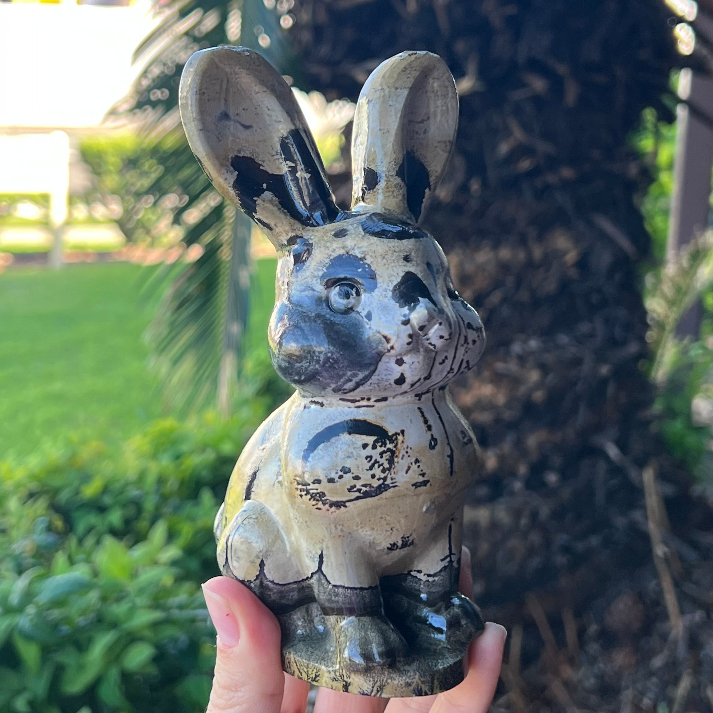 Septarian Rabbit Carving