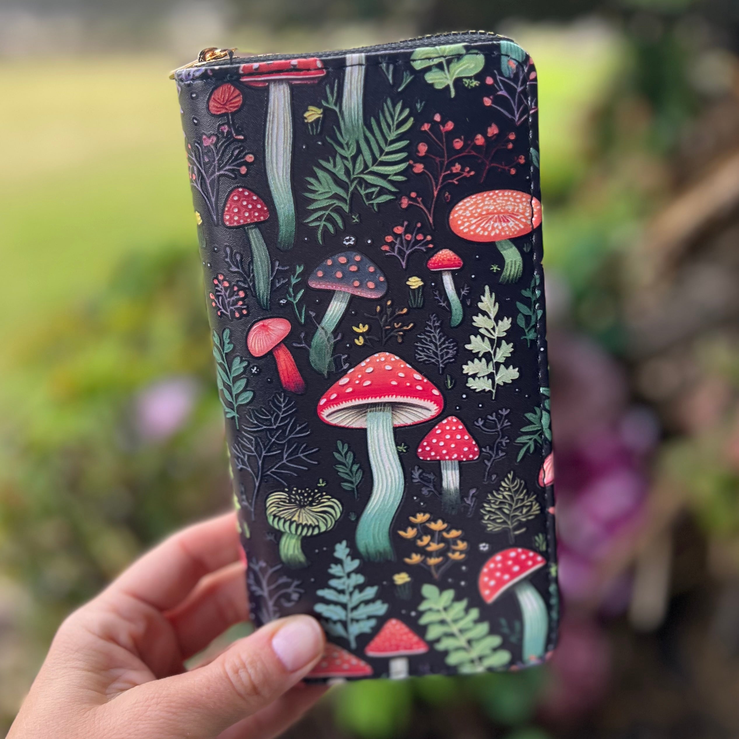 Magic Forest ~ Celestial Carry Clutch