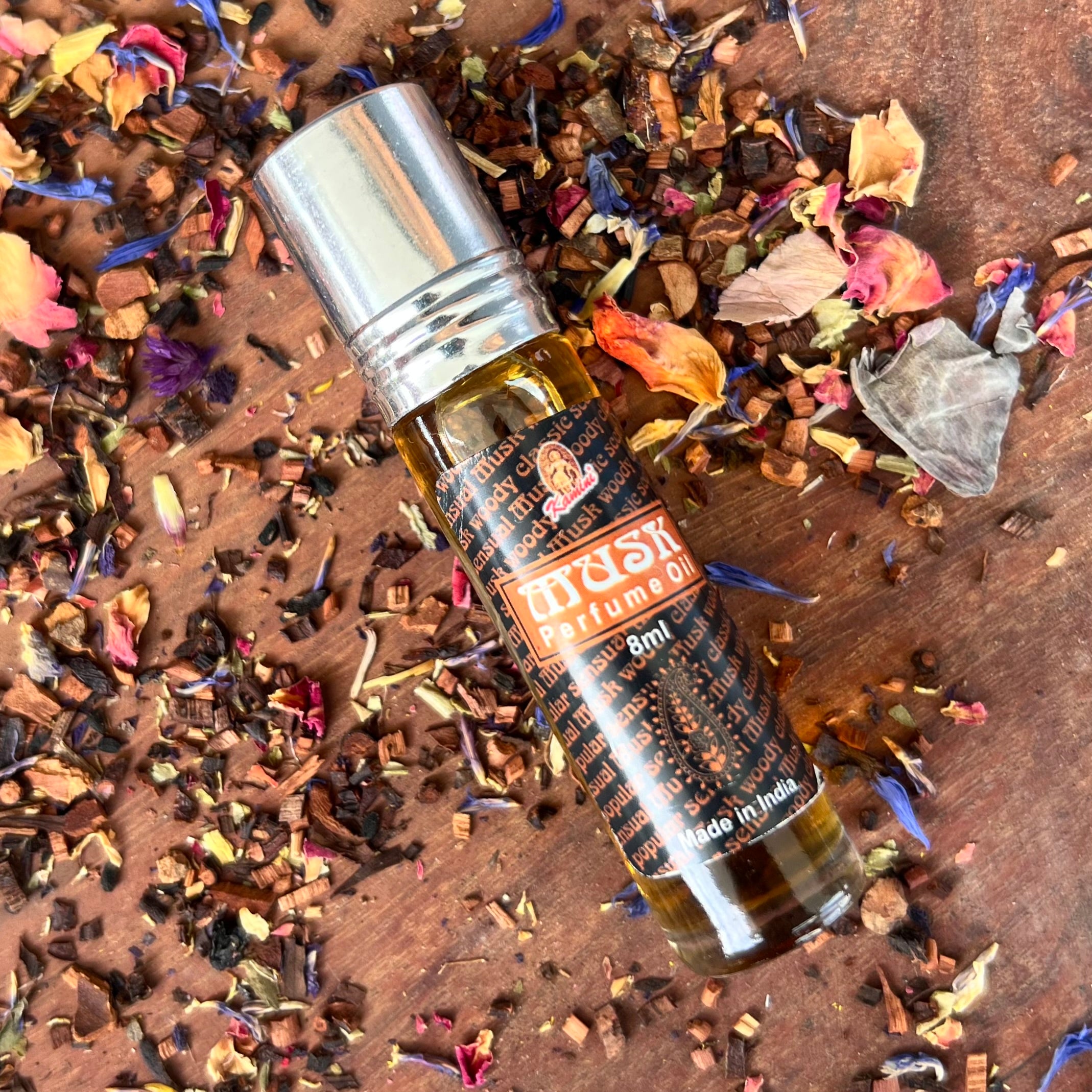 Musk Kamini Perfume Roll On Oil 8ml