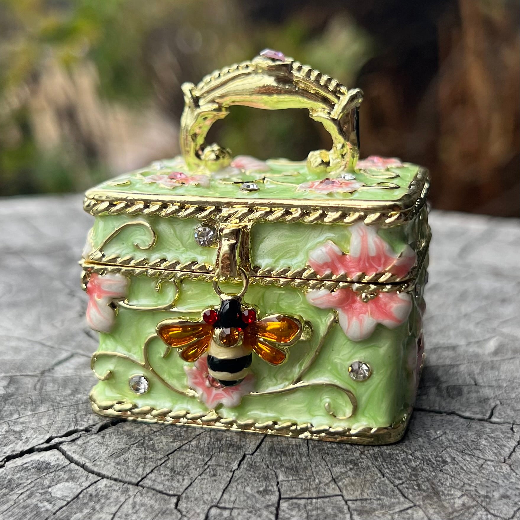 Bee Box ~ Trinket Box