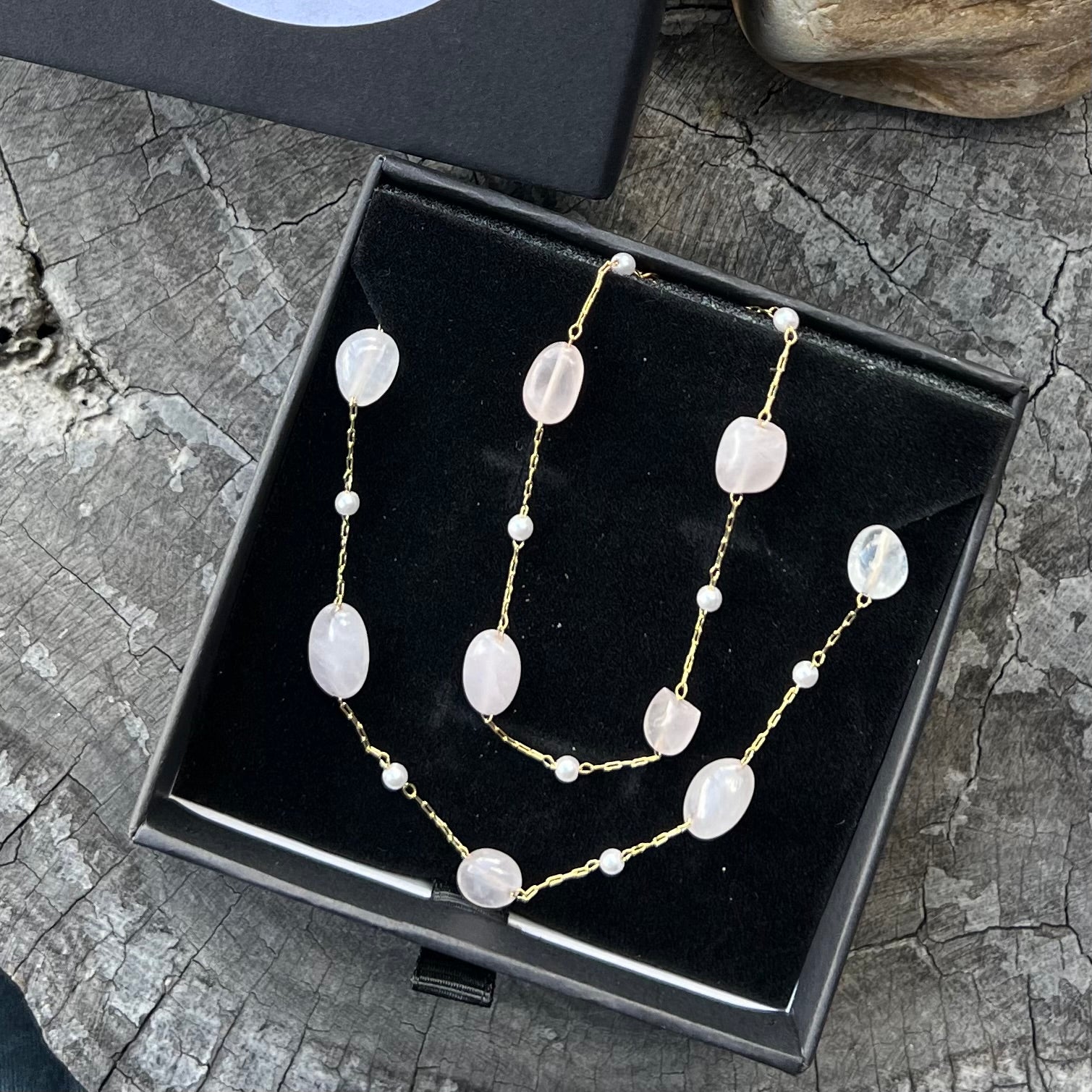 Muse Elegance ~ Rose Quartz & Pearl Set ~ Gold