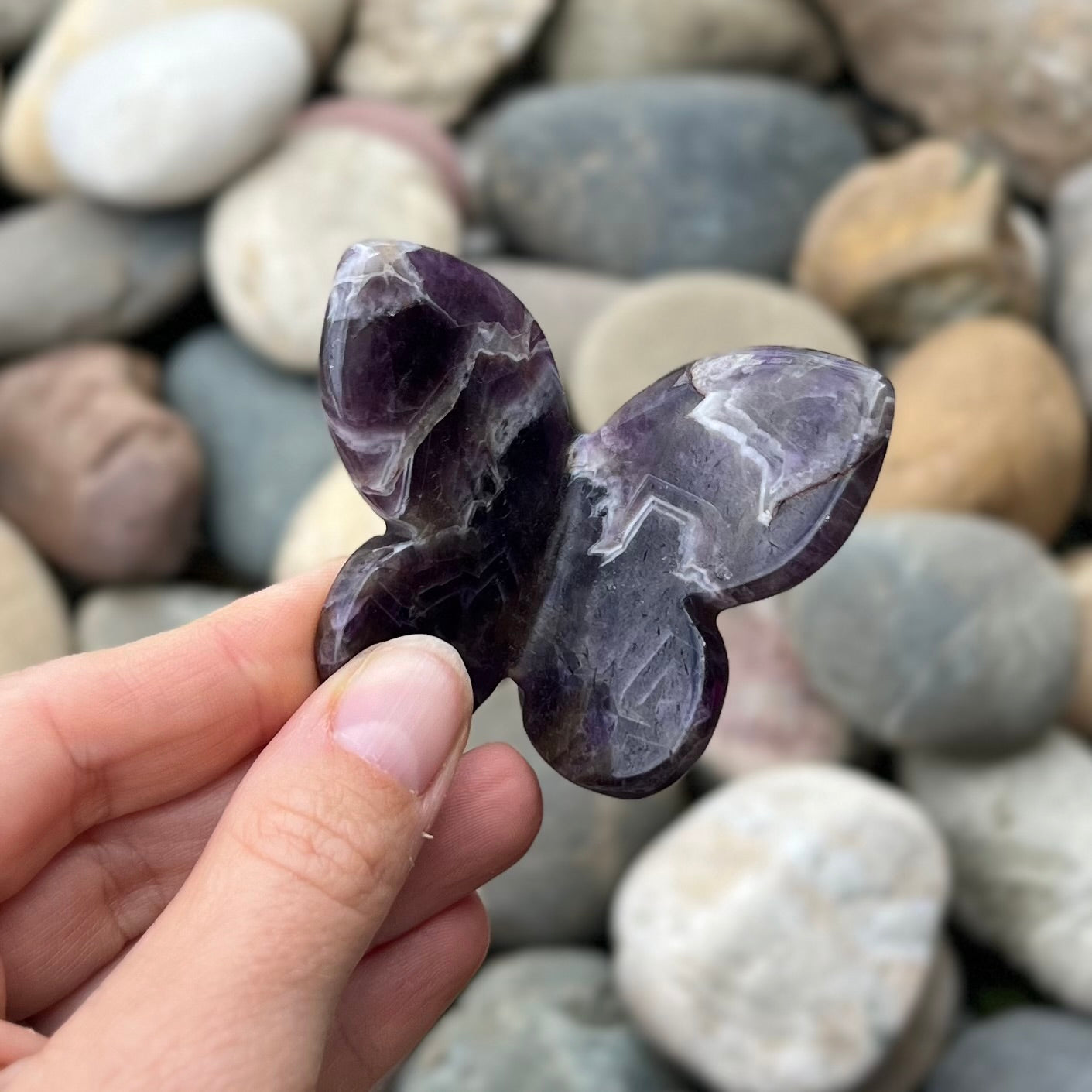 Amethyst Butterfly Carving (2)
