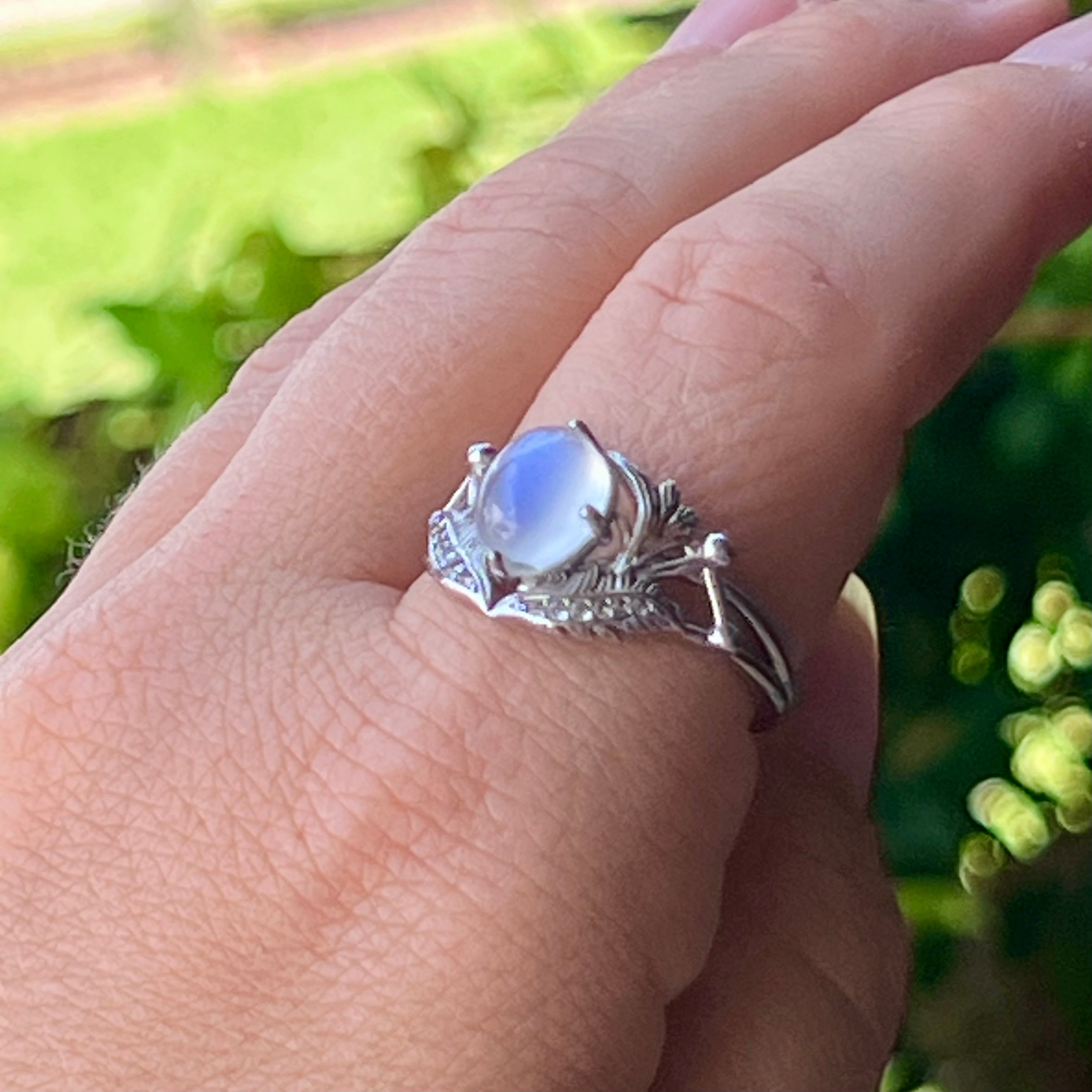 Moonstone Sterling Silver - size 9.5