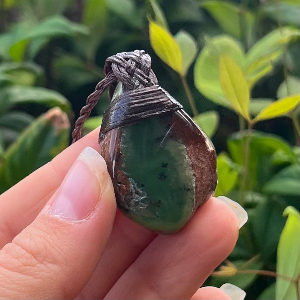 Muse Medicine ~ Chrysoprase ~ Talisman