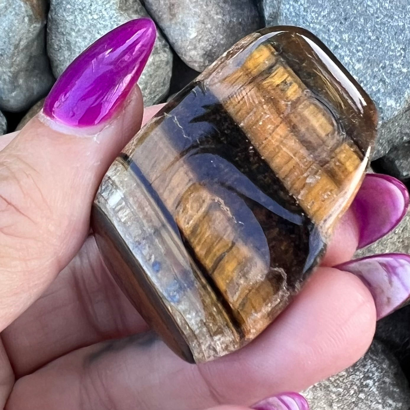 Tiger Eye Specialty Tumble Stone
