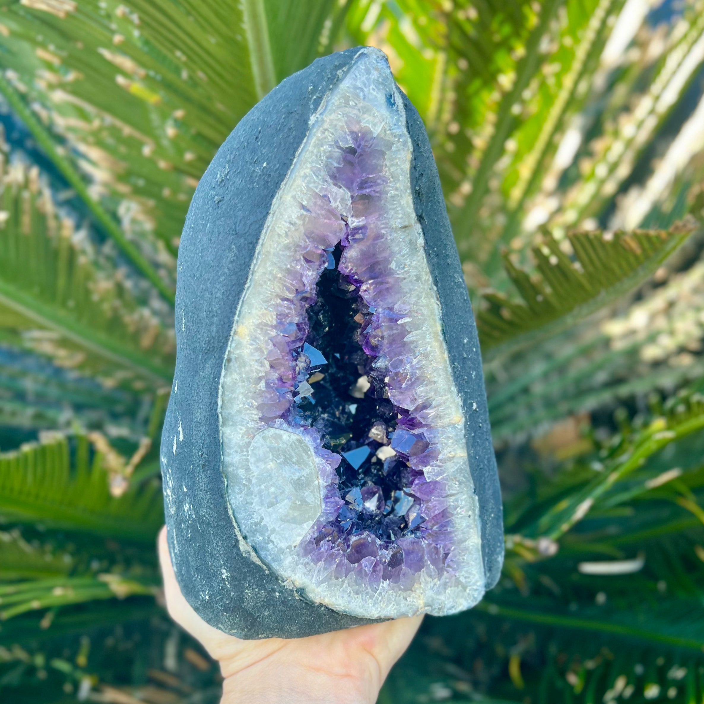 Amethyst Geode Cave