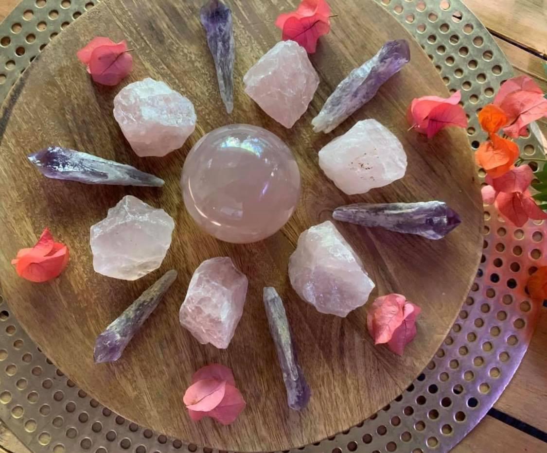 How to Grid with Crystals for Beginners: A Simple and Effective Guide - Muse Crystals & Mystical Gifts