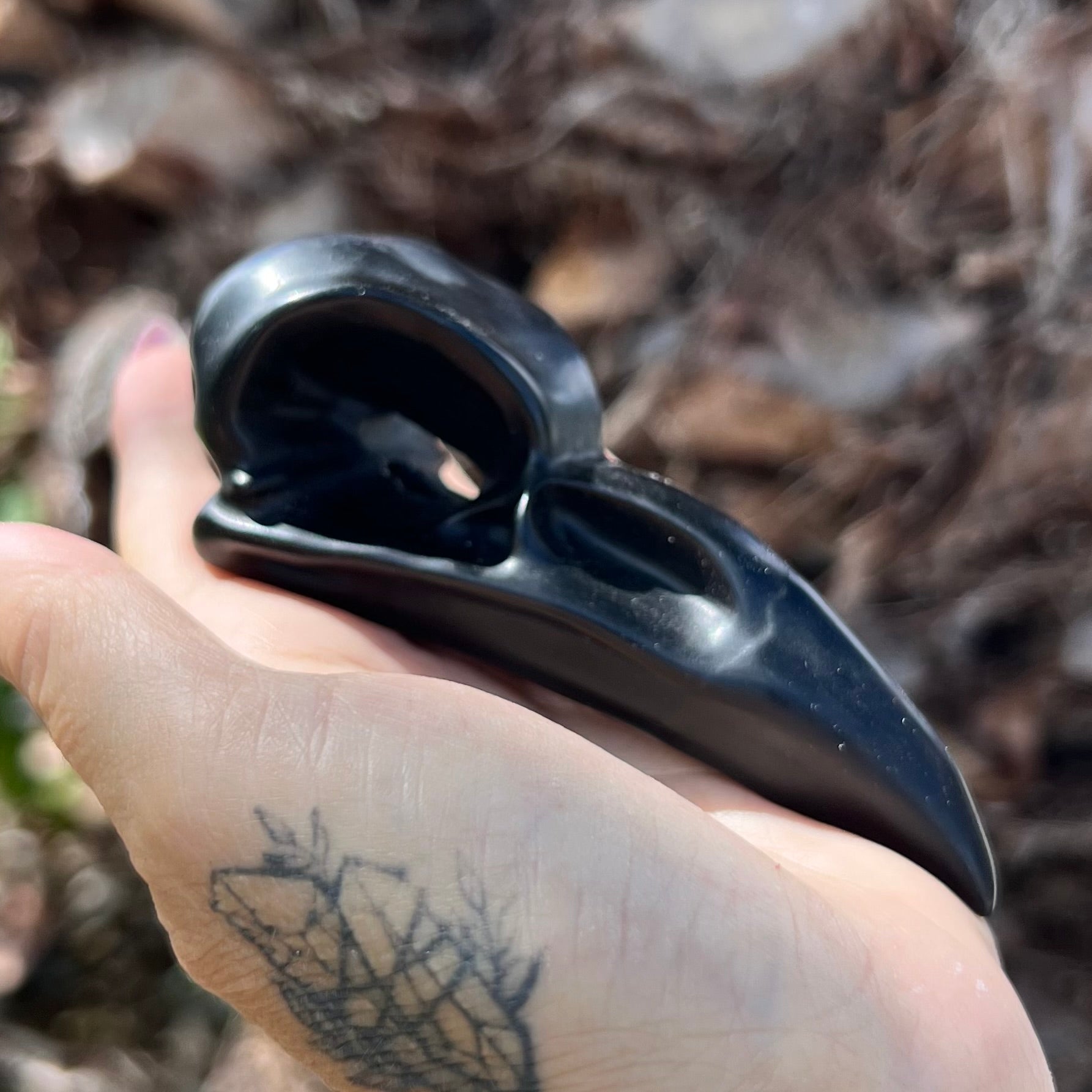 Black Obsidian Raven Skull