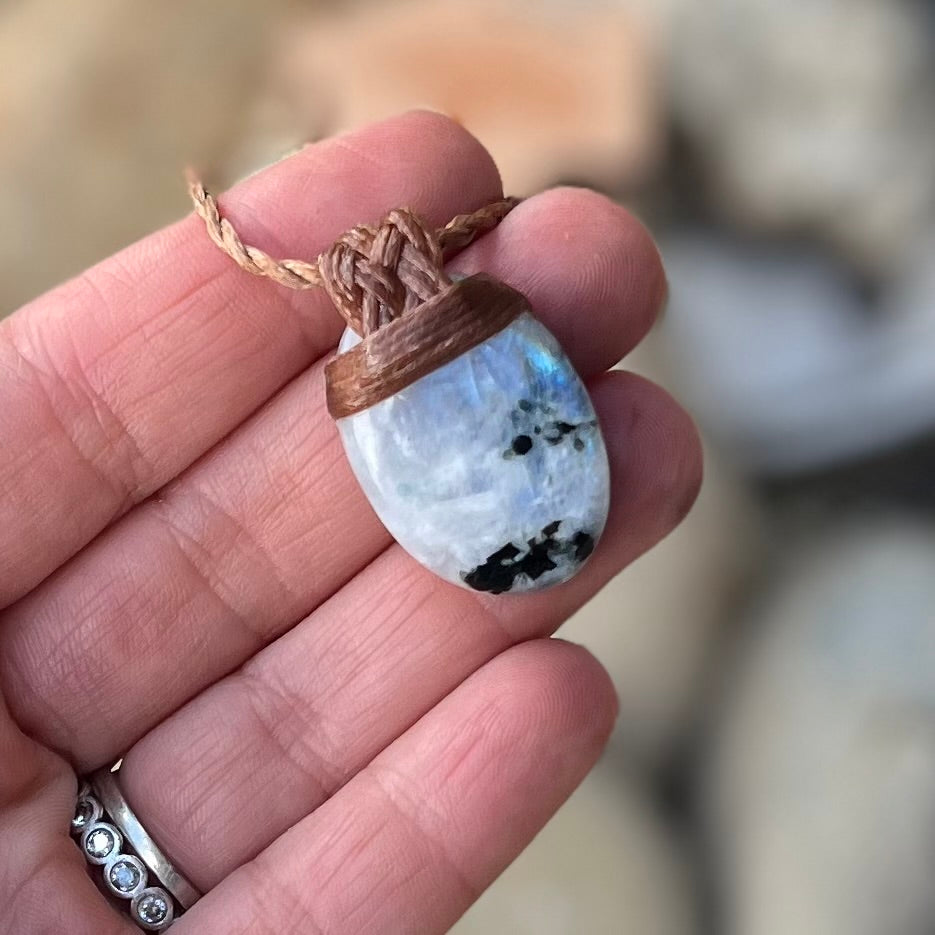 Muse Medicine ~ Soothing ~ Rainbow Moonstone ~ Talisman