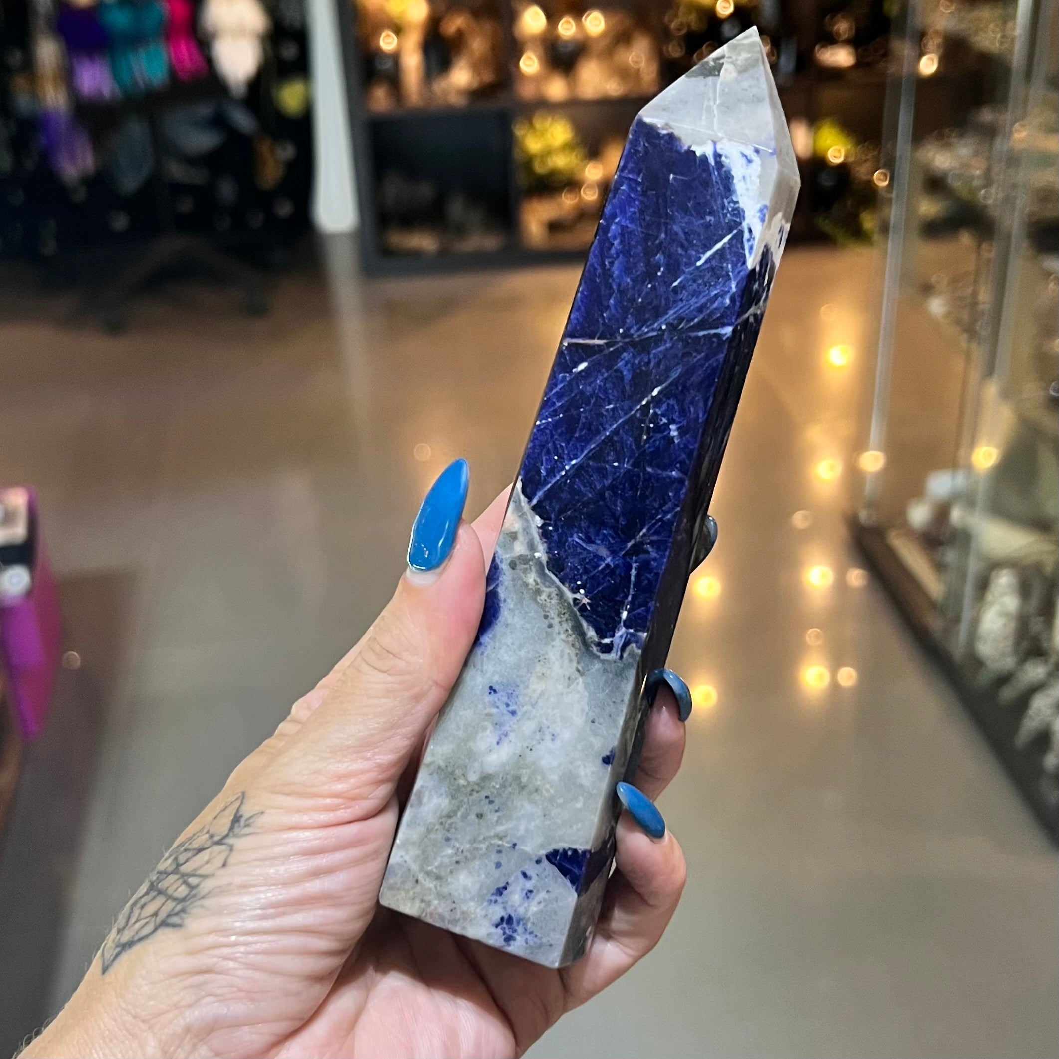 Sodalite Medium Tower