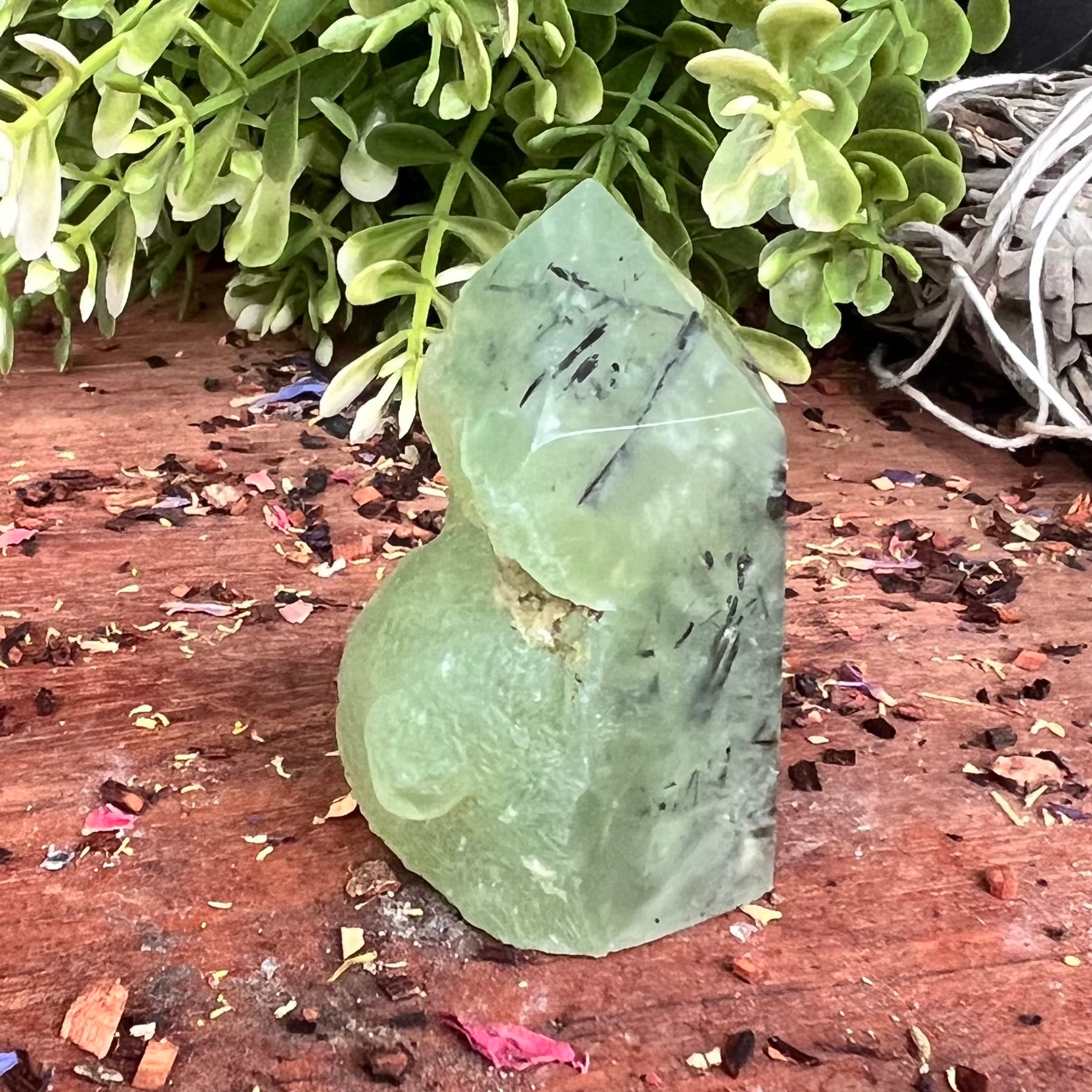 Prehnite Semi Raw Mini Tower