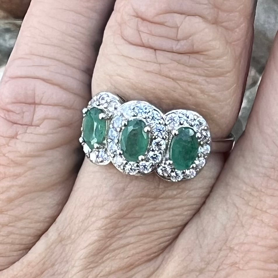 Emerald with Moissonite in Sterling Silver Ring ~ size 6