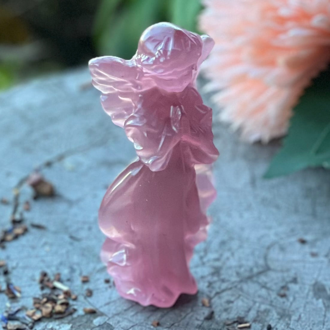 Memorial Angel ~ Cats Eye Pink Carving