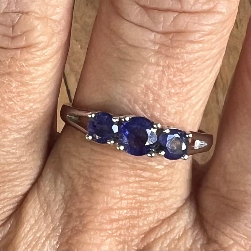 Blue Sapphire Ring size 7