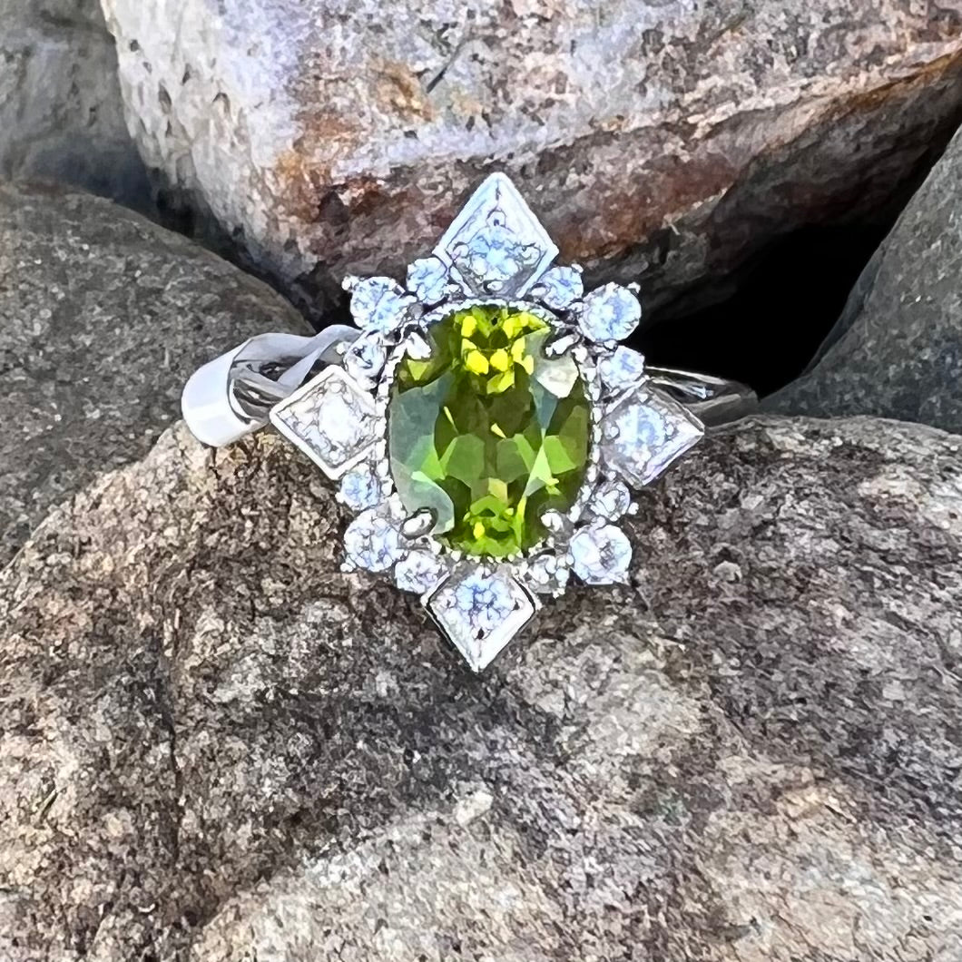 Peridot Sterling Silver Ring ~ 10