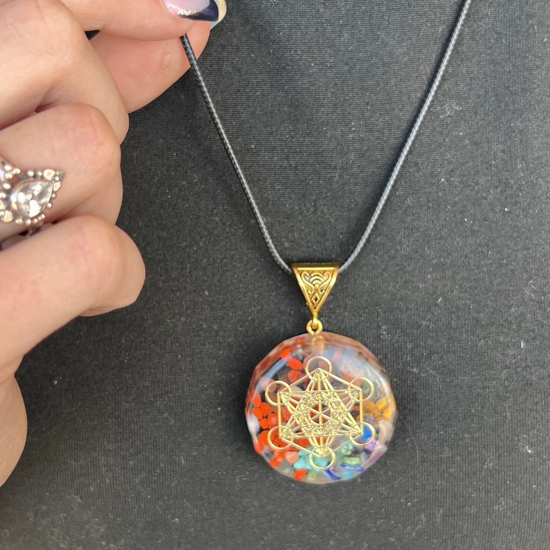 Chakra Round Orgonite Pendant