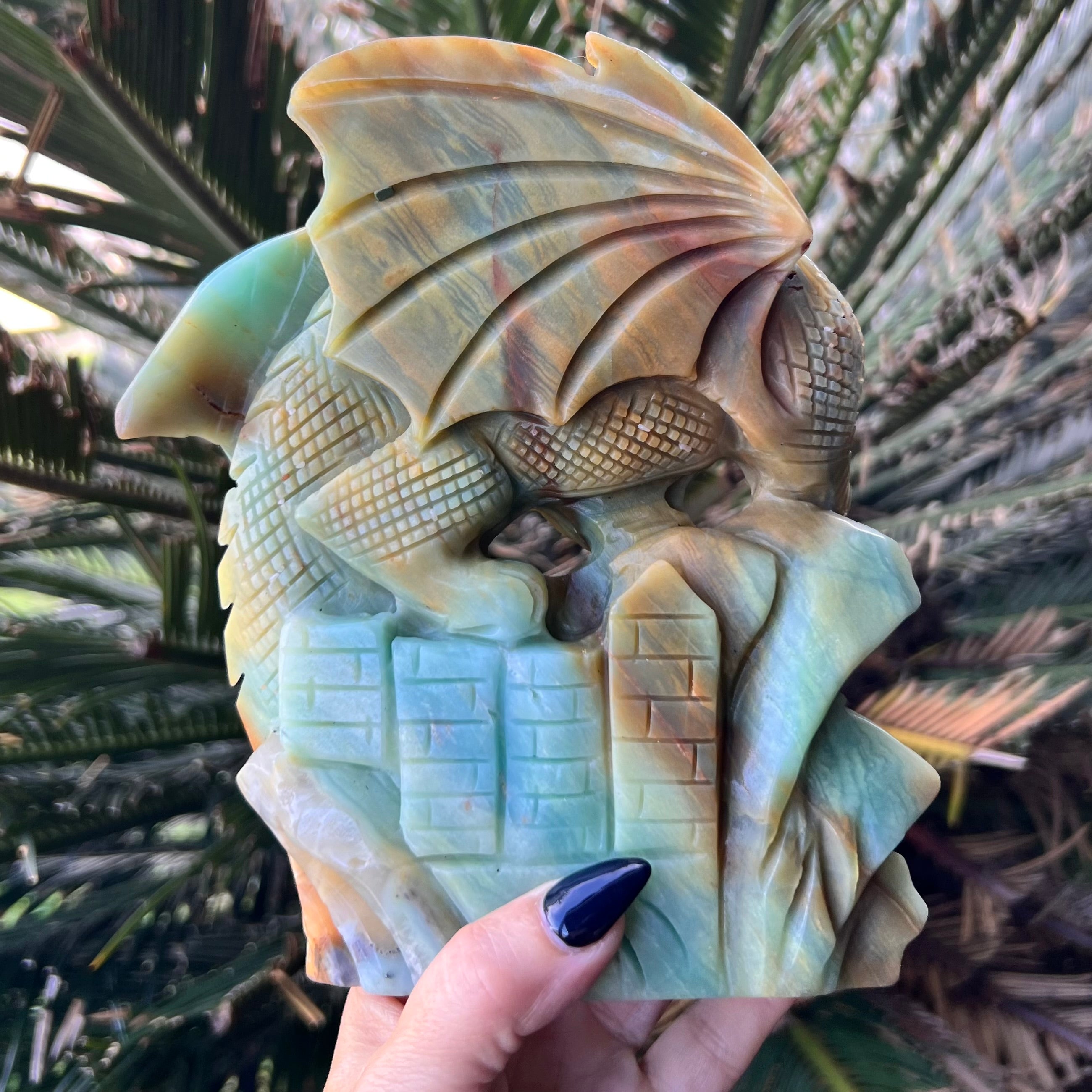 Dragon Carving ~ Caribbean Calcite