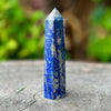 Tour génératrice moyenne en lapis-lazuli