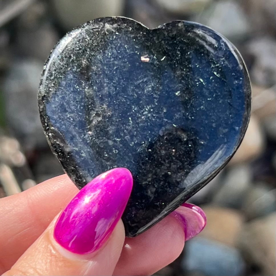 Nummite Heart Carving
