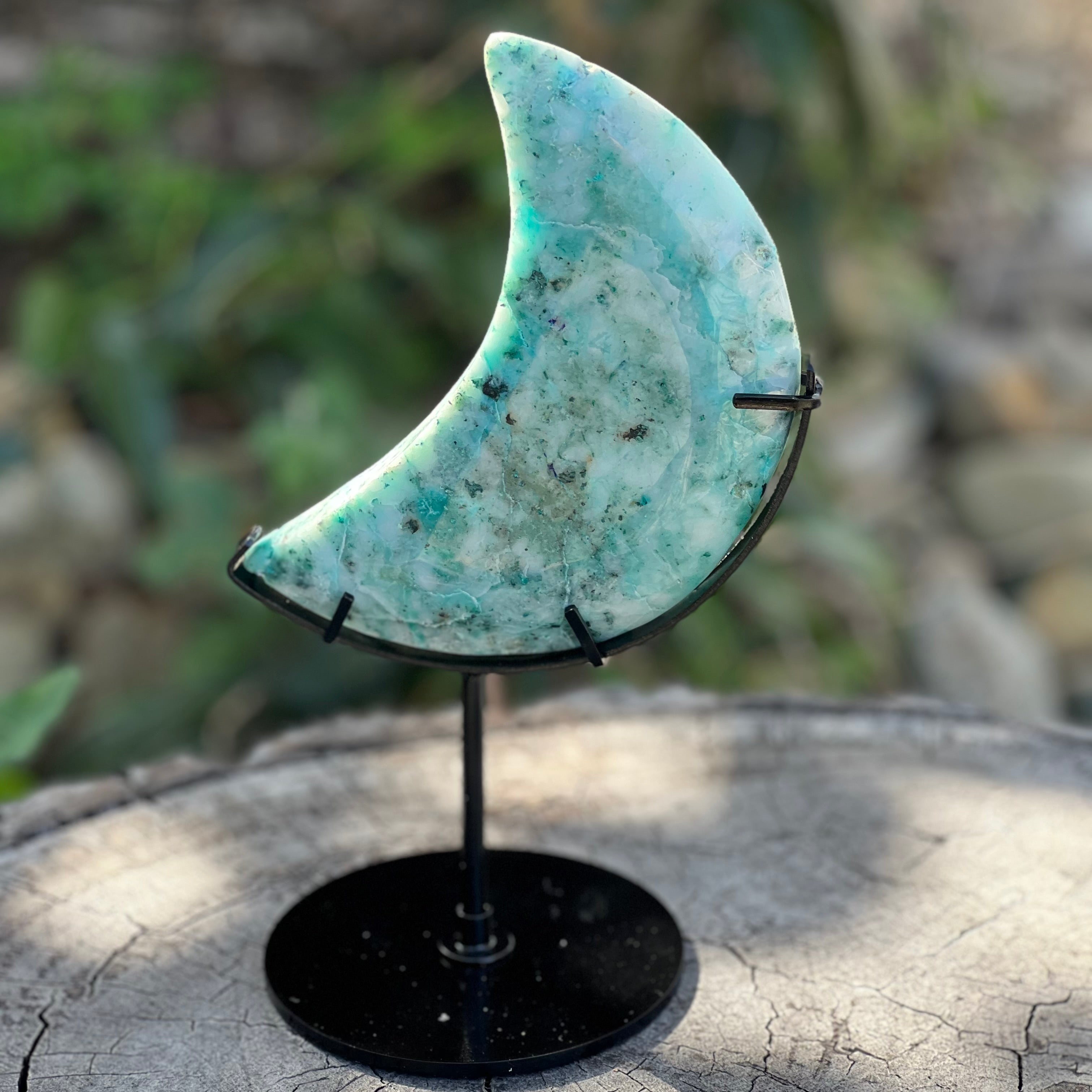 Phoenix Stone Crescent Moon on Stand (1)