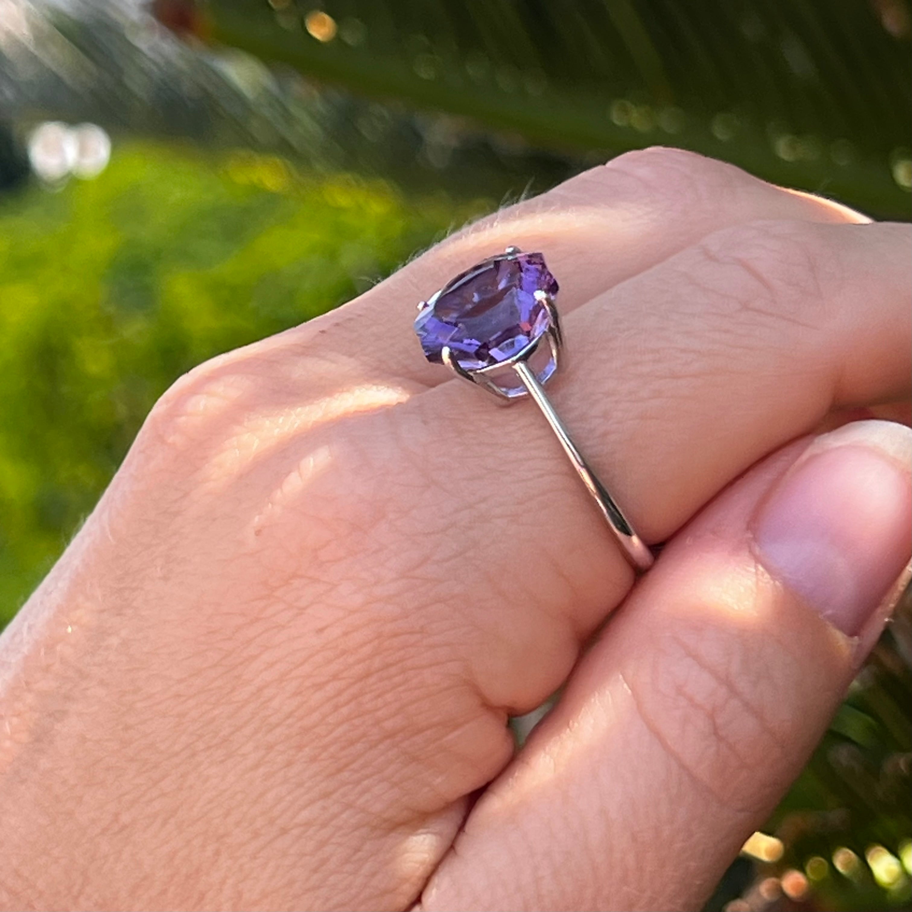 Amethyst Sterling Silver Ring ~ 10