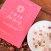 Boho Crystal Love Candle ~ Rose Quartz ~ 
Rose Geranium & Musk
