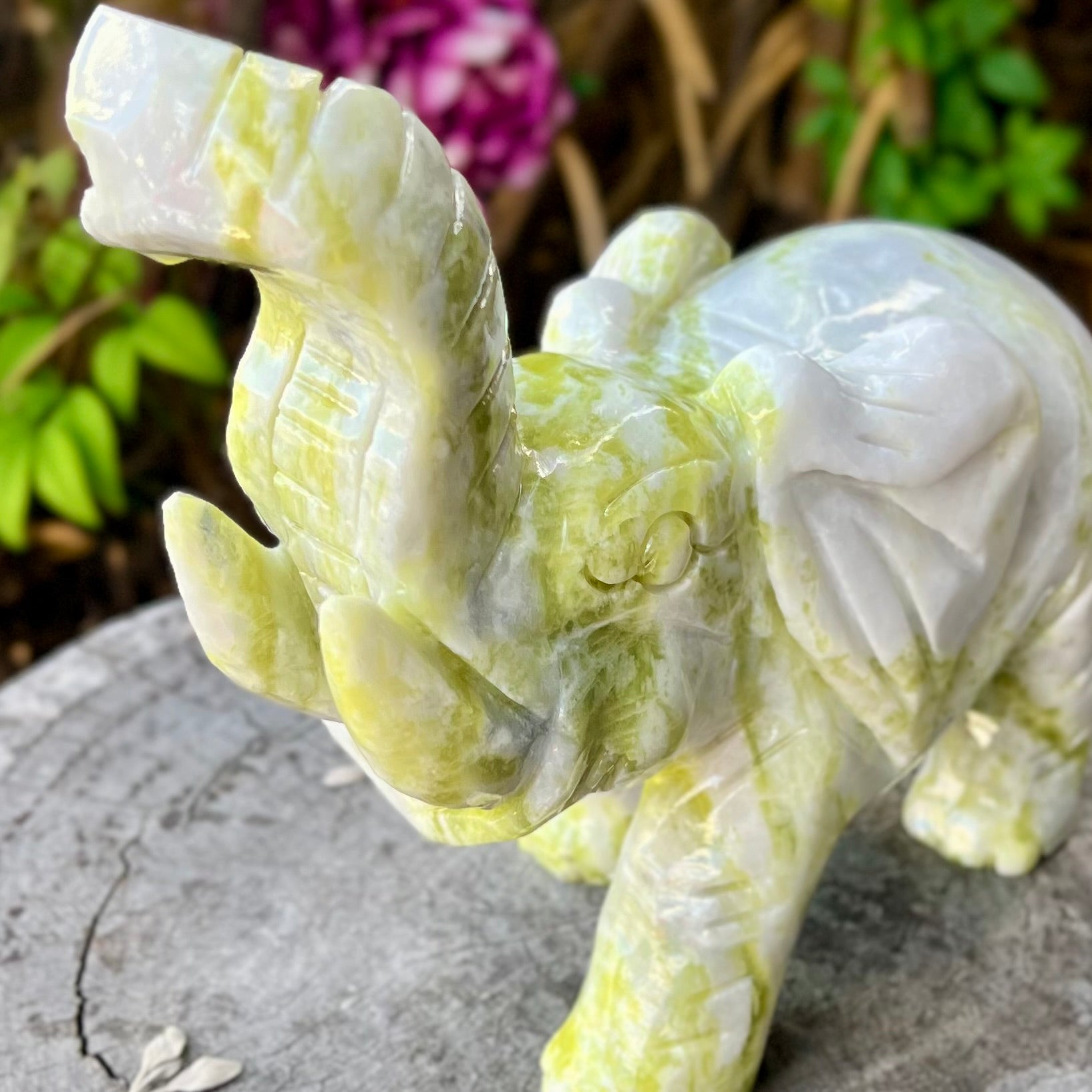 New Jade Lucky Elephant Carving