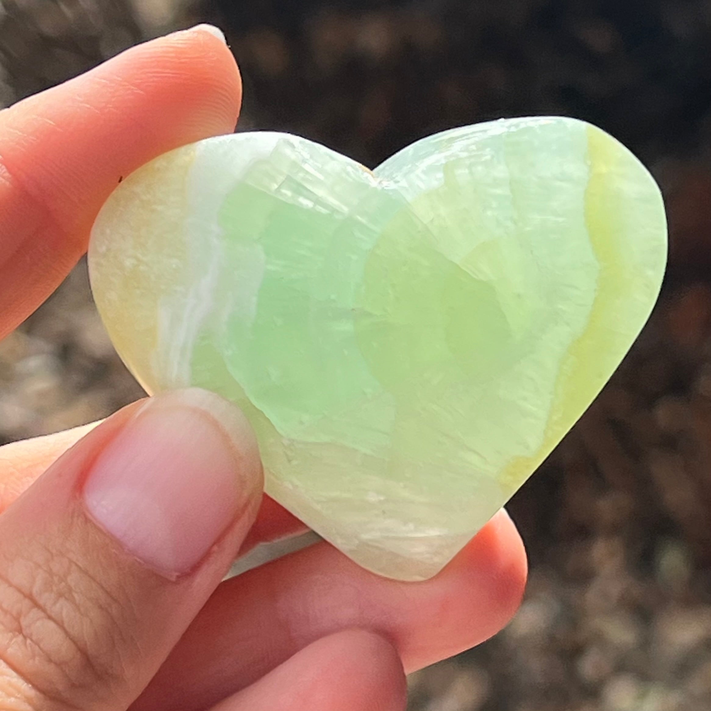 Heart Carving - Pistachio Calcite