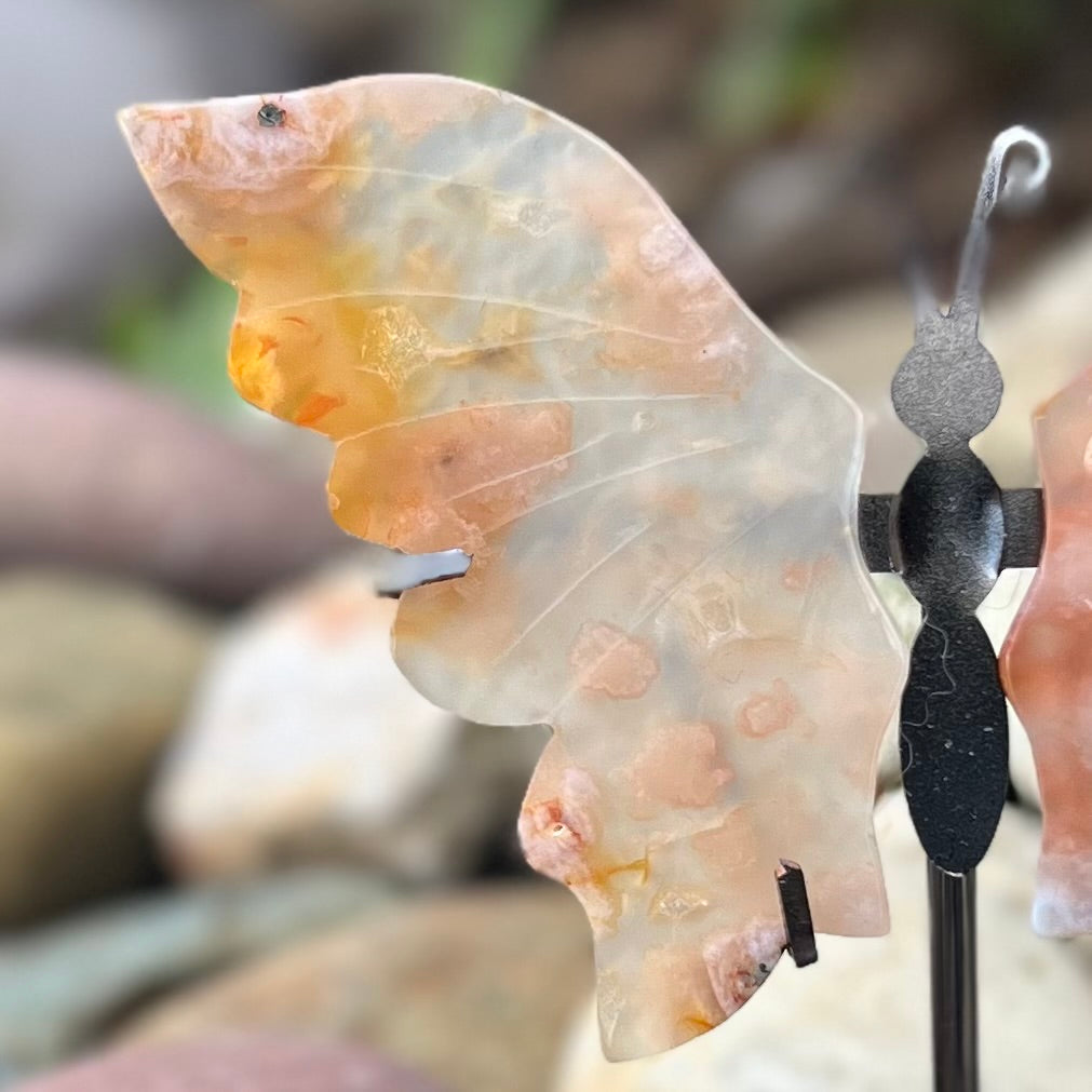 Flower Agate Butterfly Carving