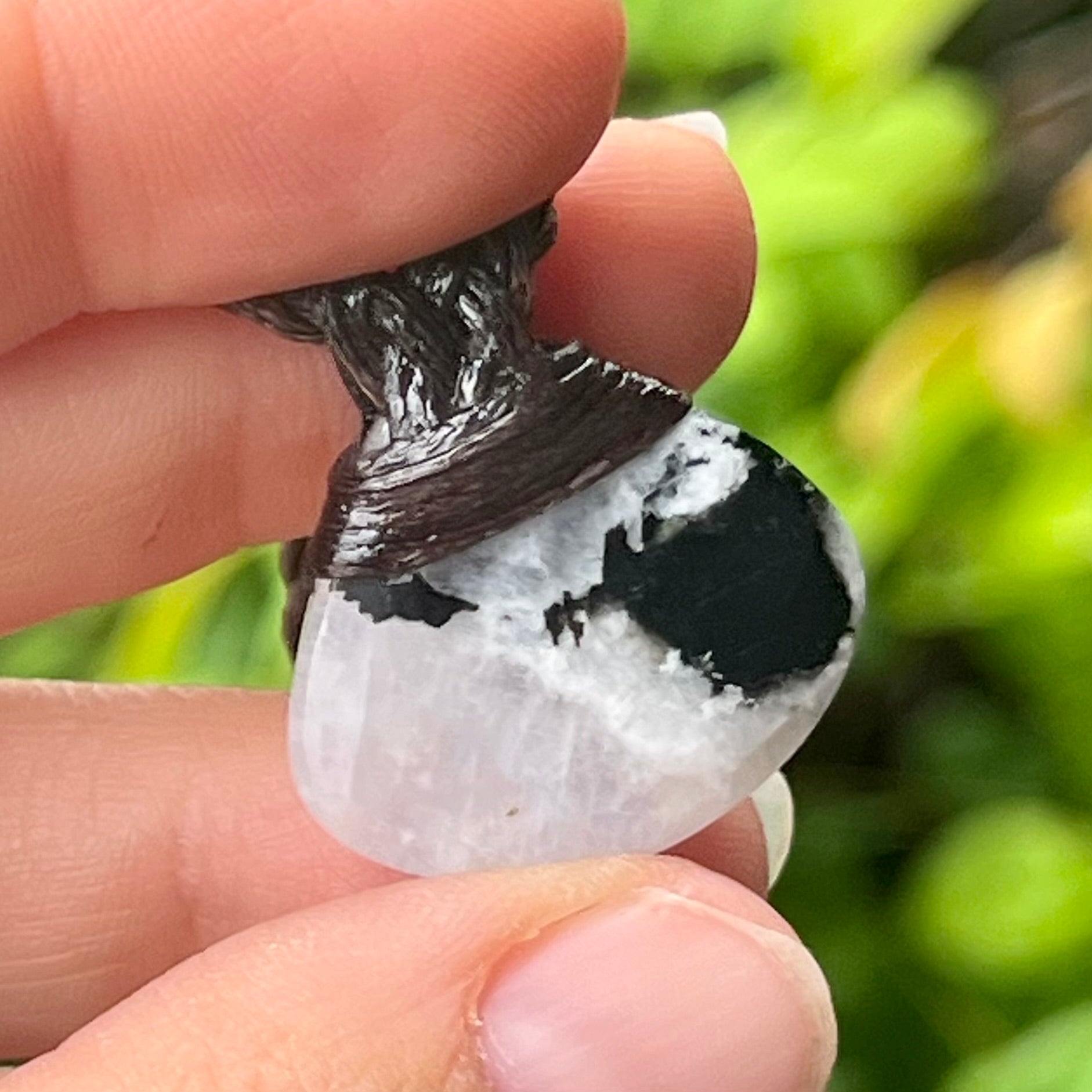 Muse Medicine ~ Emotional Flow ~ Rainbow Moonstone~ Talisman