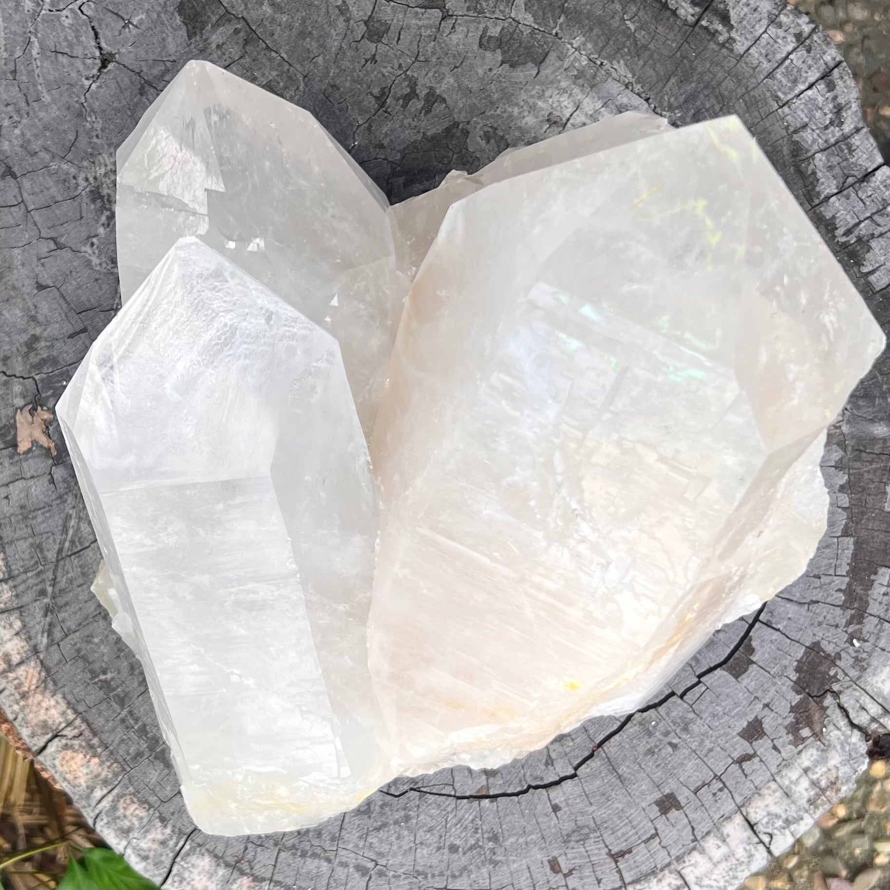 Triple Point Natural Clear Quartz Cluster Formation