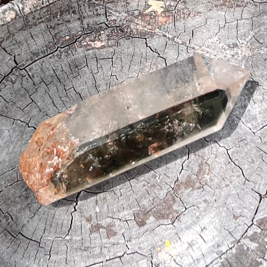 Garden Quartz Semi Raw Generator Point