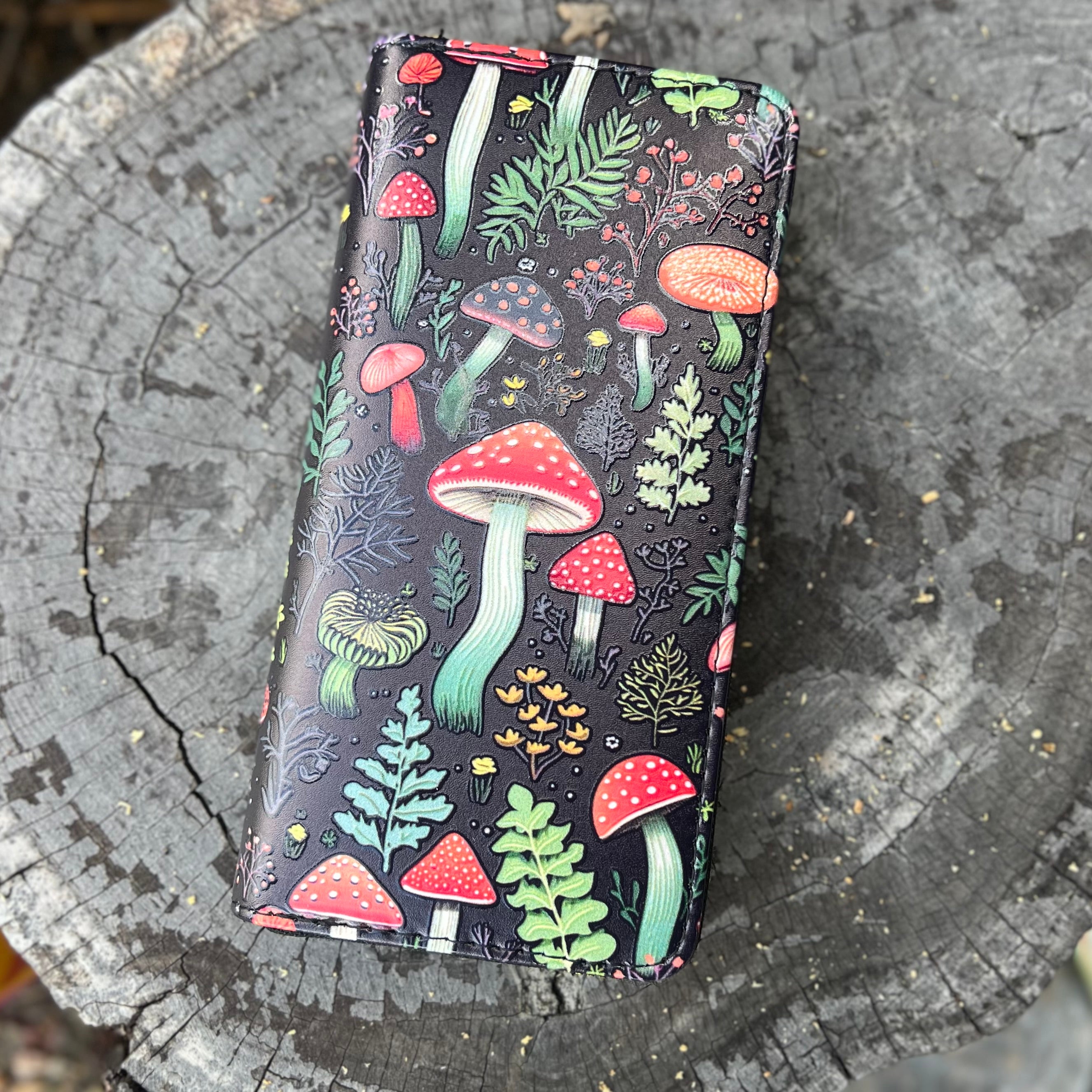Magic Forest ~ Celestial Carry Clutch