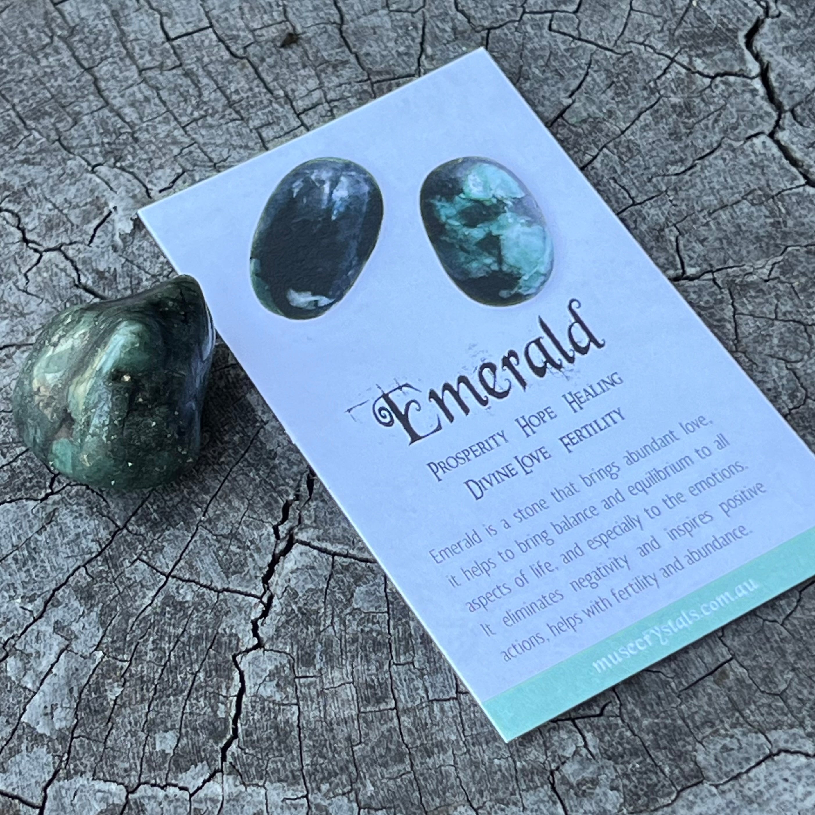 Emerald ~ Specialty Boxed Crystal