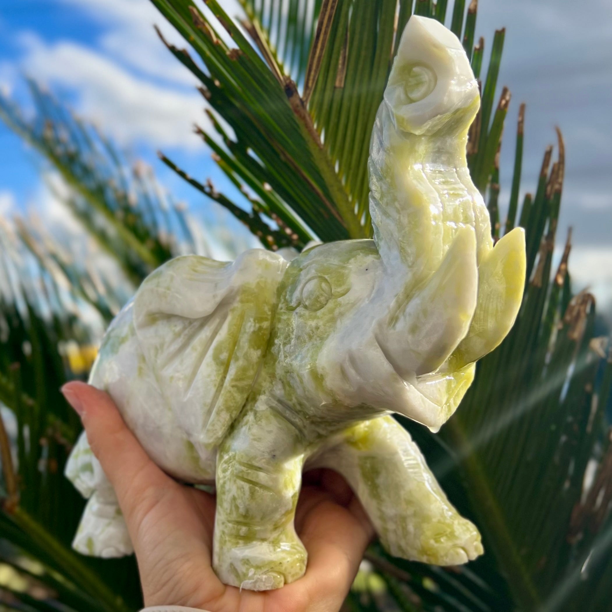 New Jade Lucky Elephant Carving