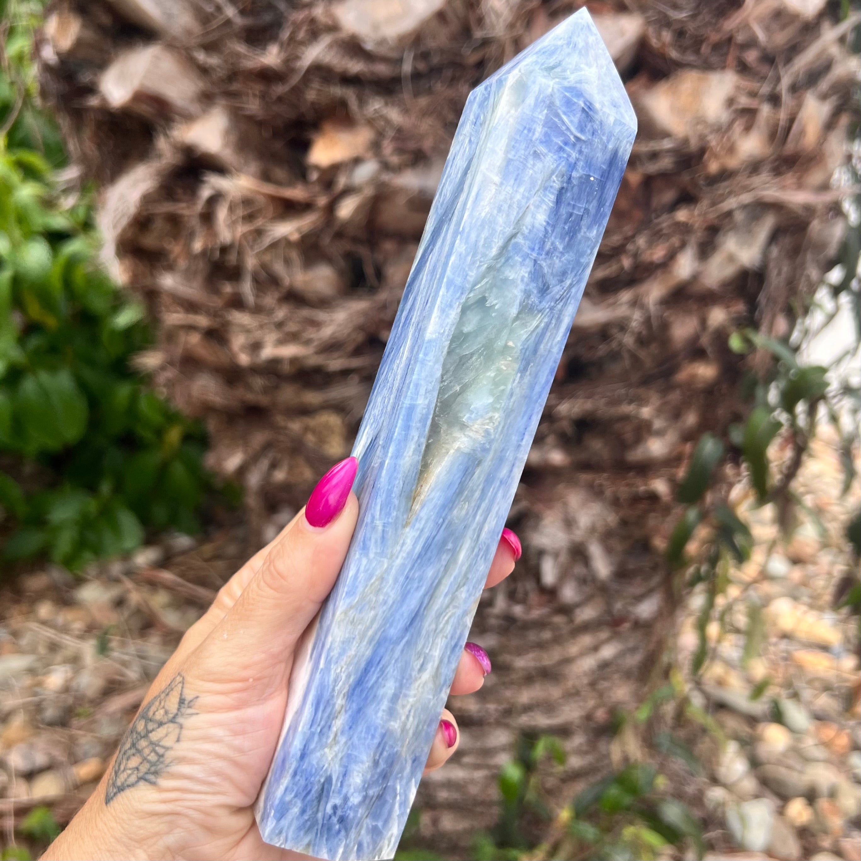 Blue Kyanite in Quartz Tower with Wing Inclusion