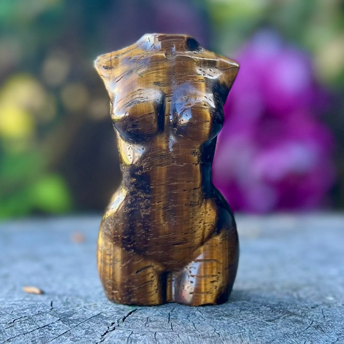 Tiger Eye ~ Woman Lady Body Carving