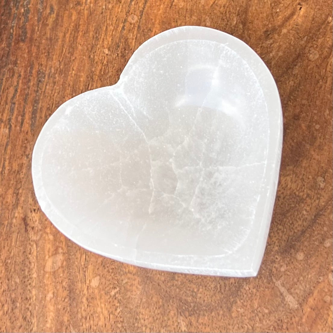 Selenite Cleansing & Charging Heart Bowl Medium