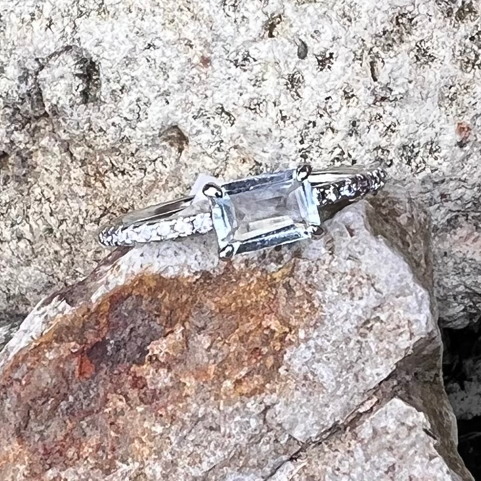 Aquamarine & White Topaz Sterling Silver Ring ~ 8