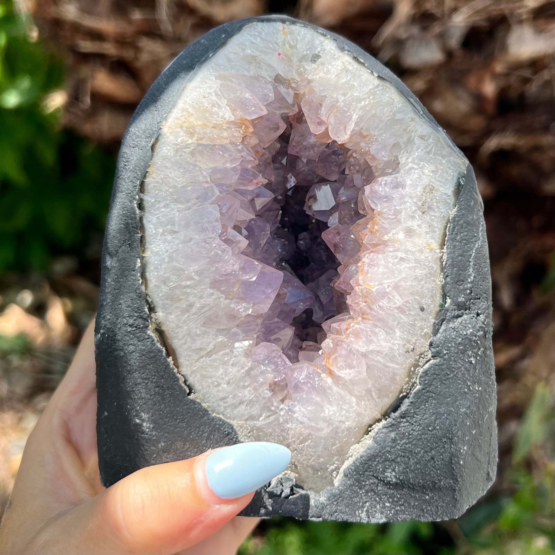 Amethyst Geode Cave