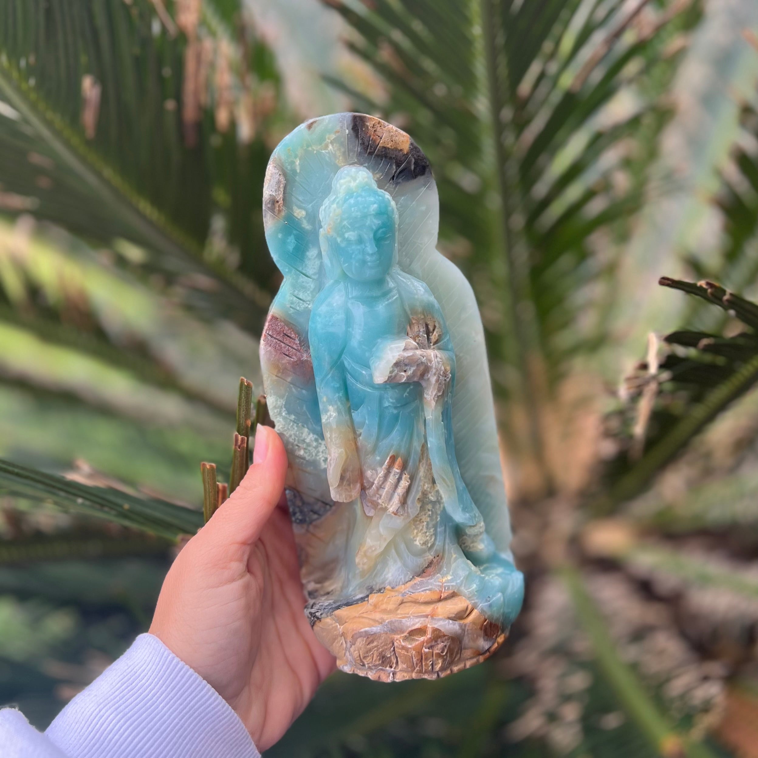 Aragonite Kuan Yin Carving