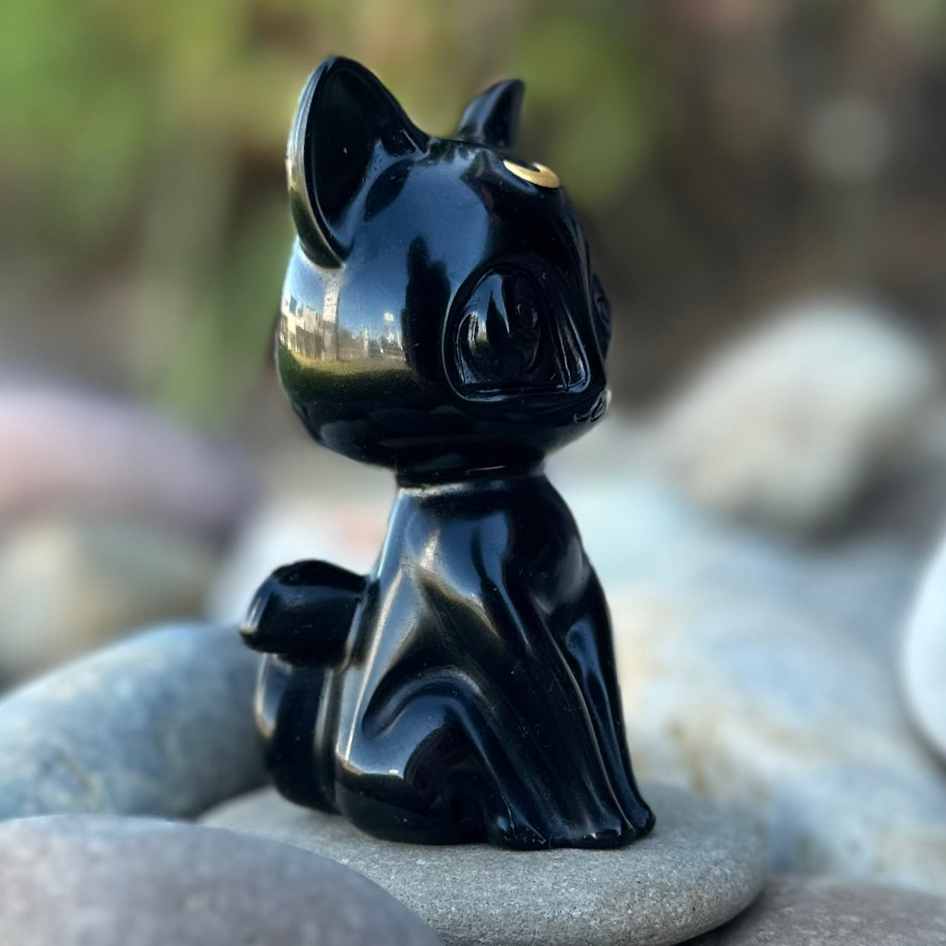 Celestial Kitty with Crescent Moon ~ Obsidian