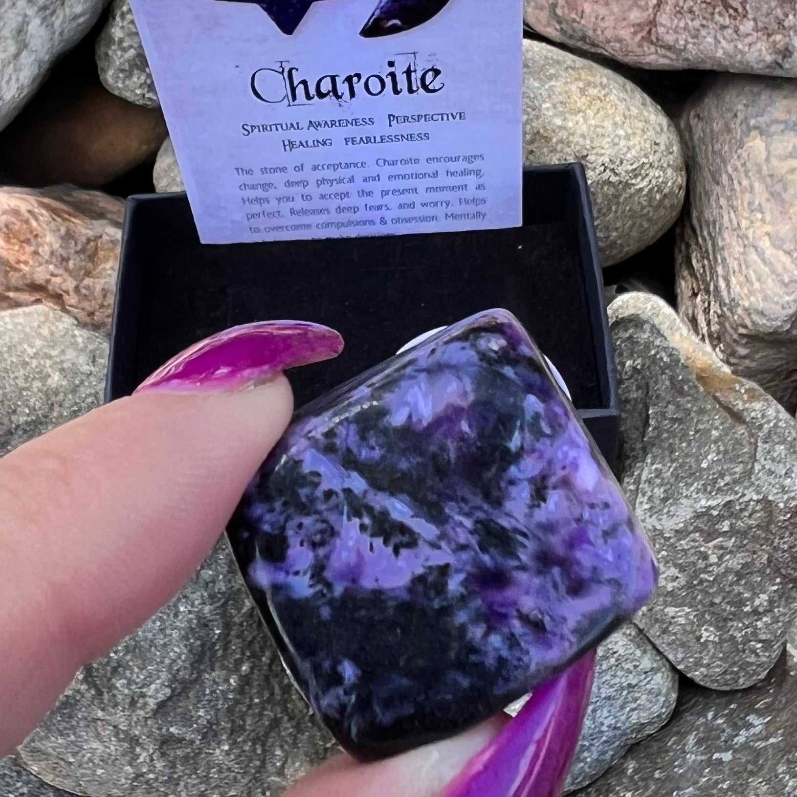 Chariote ~ Specialty Boxed Crystal